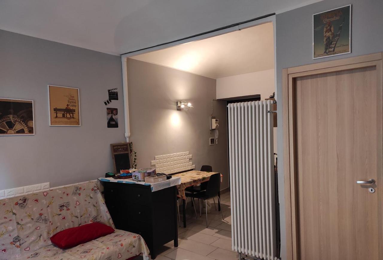 Appartamento Cinecasa di Andrea e Cristina Torino Esterno foto